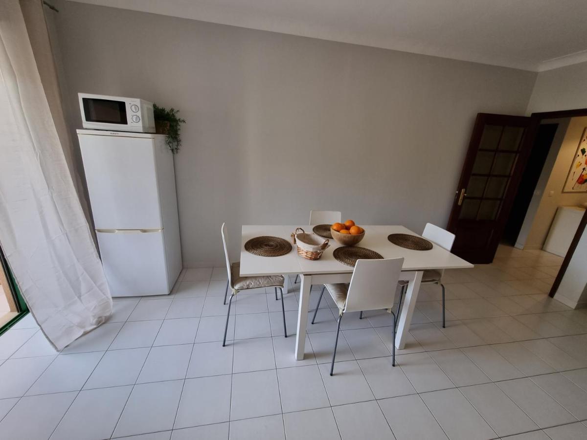 Apartamento Encantador Com Piscina Aquecida Портиман Экстерьер фото